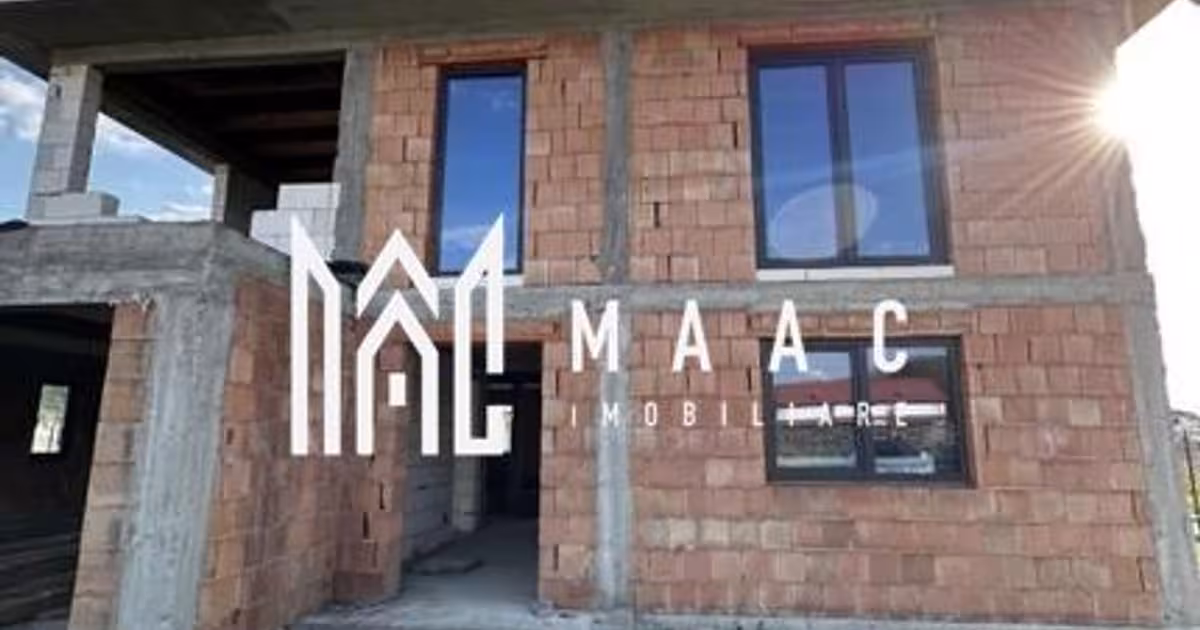 Casă individuală 260 mp cu 3 camere în Budești