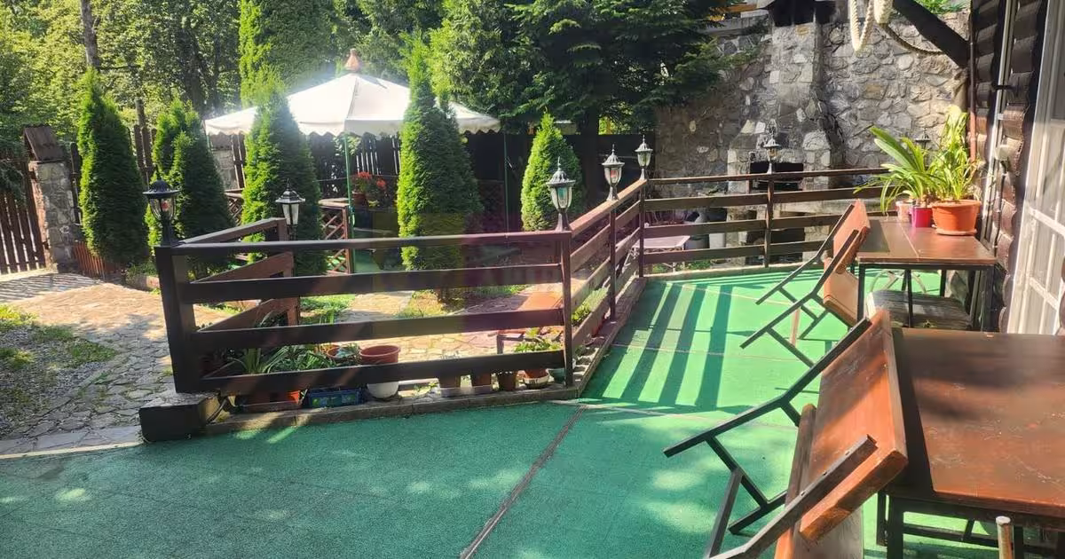 Casă individuală cu 7 camere în zona Zamora, Bușteni