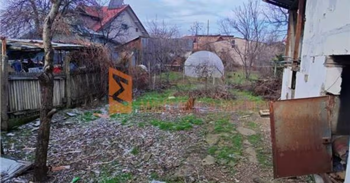 Casă individuală cu 3 camere în zona 1 Decembrie, Buzău