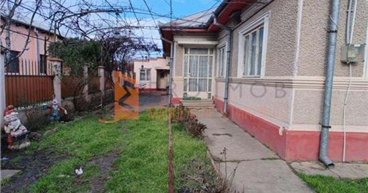 Casă individuală cu 3 camere în zona 1 Decembrie, Buzău