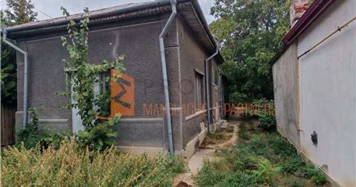 Casă individuală 140 mp cu 5 camere în zona Micro 5, Buzău