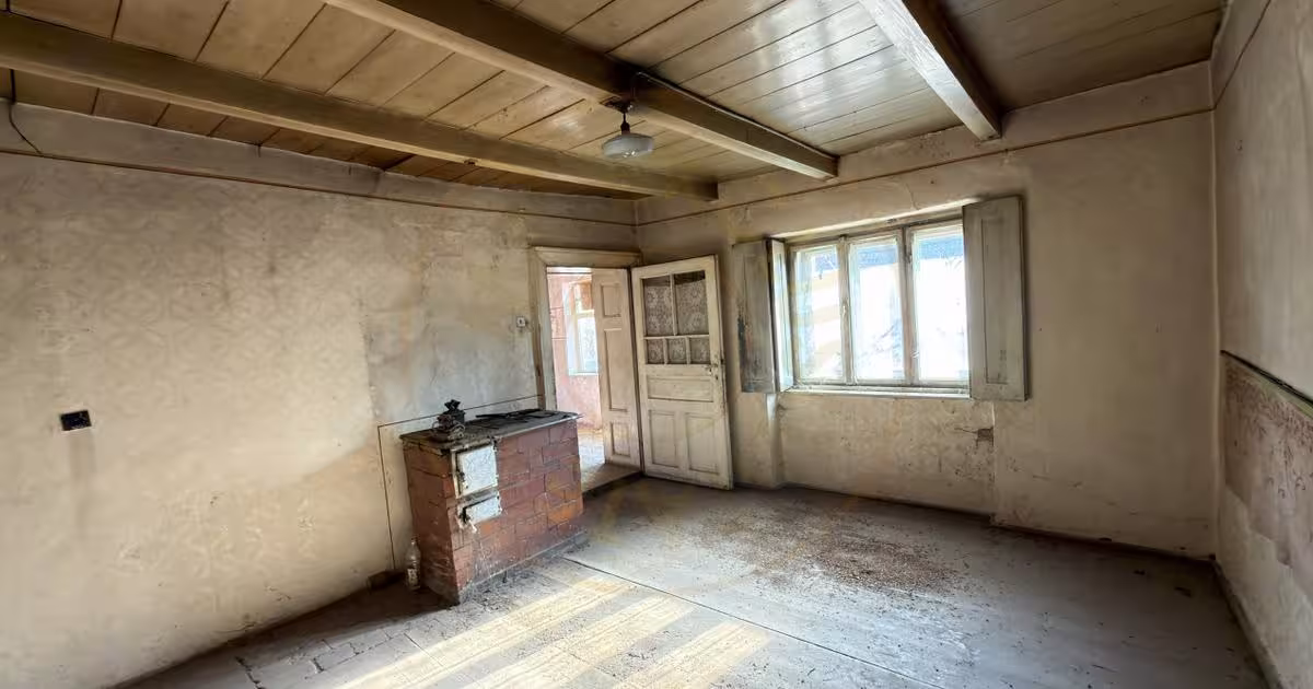 Casă individuală 117 mp cu 4 camere în zona Central, Carei