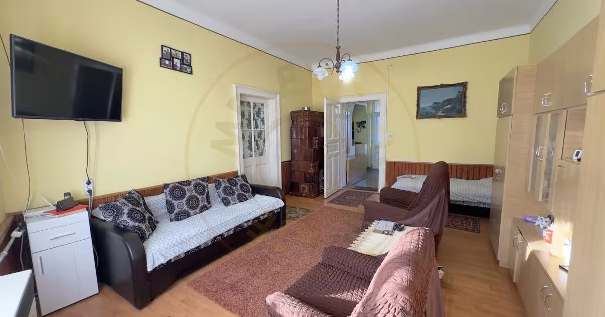 Casă individuală 163 mp cu 4 camere în zona Nord-Vest, Carei