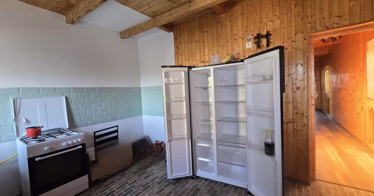 Casă individuală cu 2 camere în Cazasu