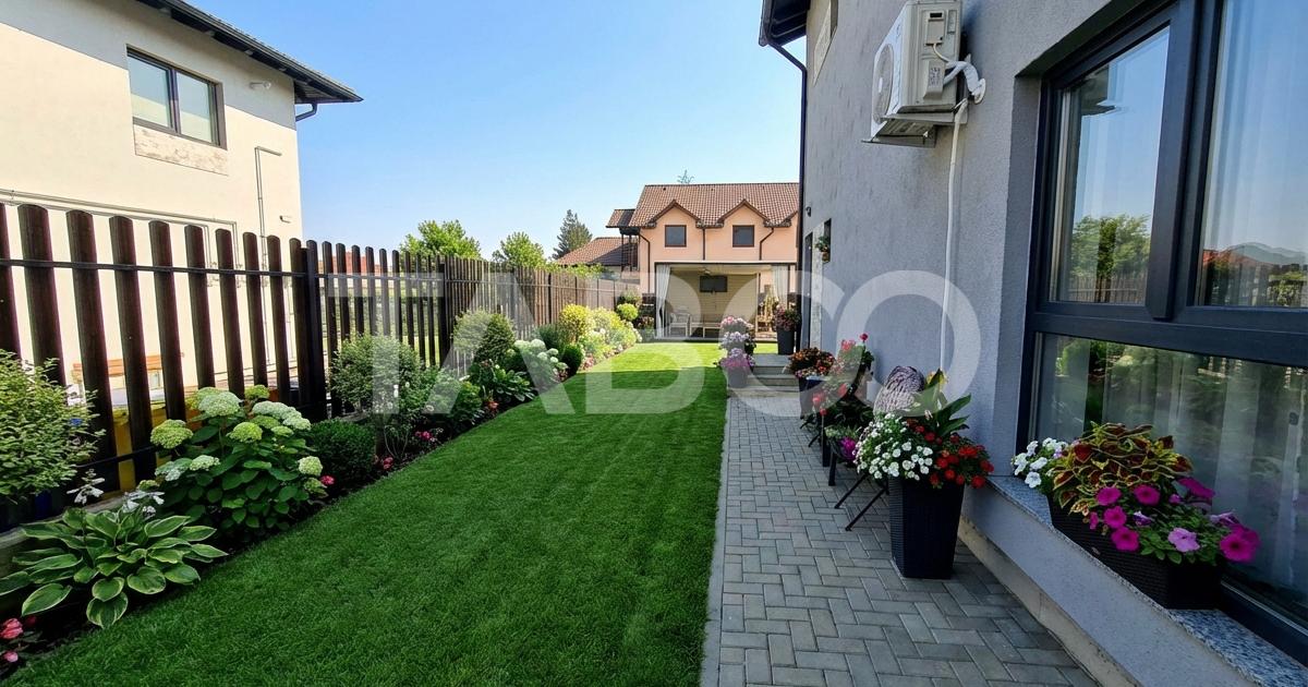 Casă individuală cu 10 camere în Cisnădie