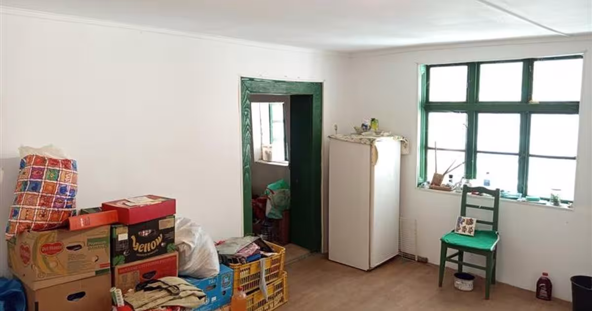 Casă individuală cu 6 camere în Ciuchici