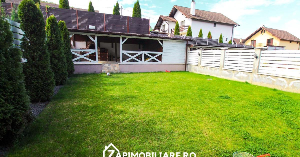 Casă individuală 118 mp cu 4 camere în Corunca