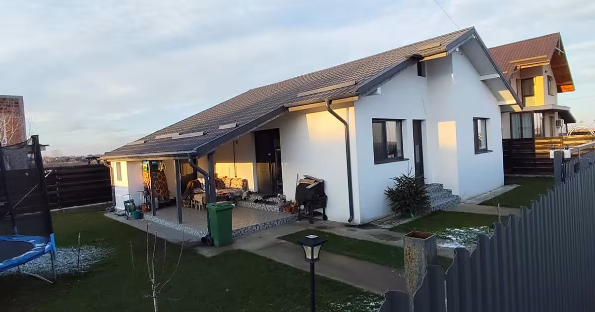 Casă individuală cu 3 camere în Cosoba