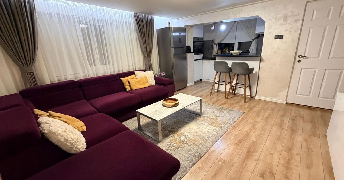 Casă individuală cu 2 camere în Cozia