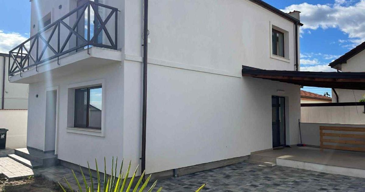 Casă individuală 163 mp cu 4 camere în zona 1 Mai, Craiova