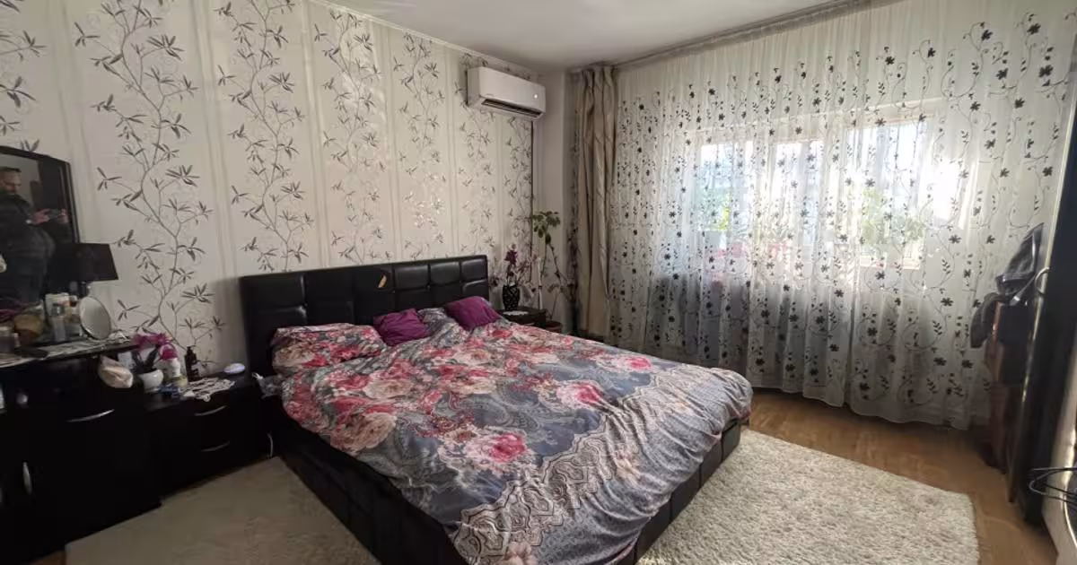 Casă individuală 120 mp cu 4 camere în zona Brestei, Craiova