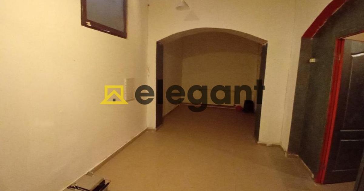 Casă individuală 435.8 mp cu 11 camere în zona Ultracentral, Craiova