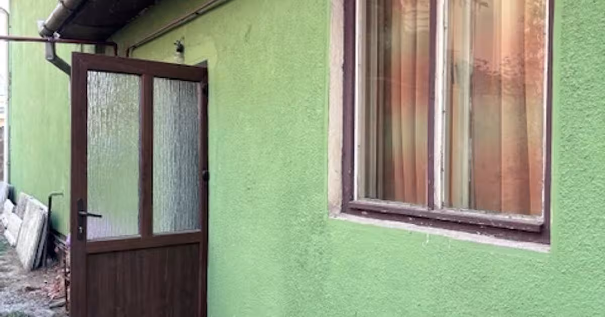 Casă individuală 64 mp cu 2 camere în Cristești