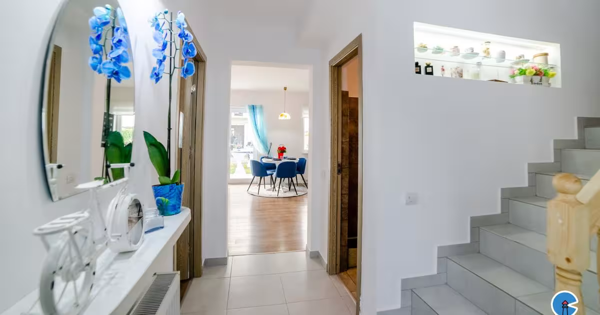 Casă individuală 97 mp cu 5 camere în Cumpăna