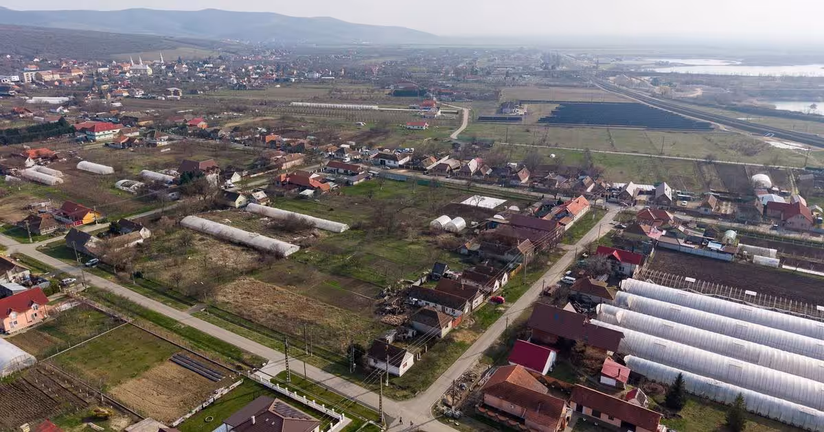 Casă individuală cu 2 camere în Cuvin