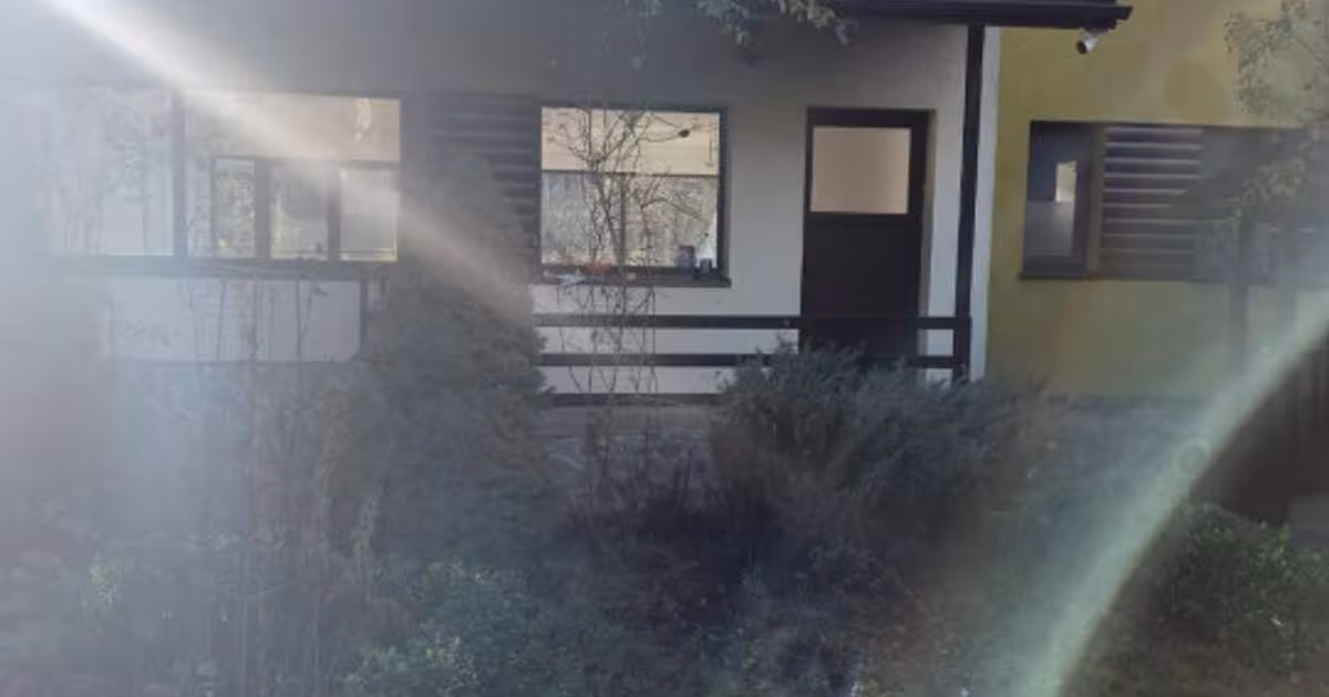 Casă individuală 374 mp cu 7 camere în Dăești