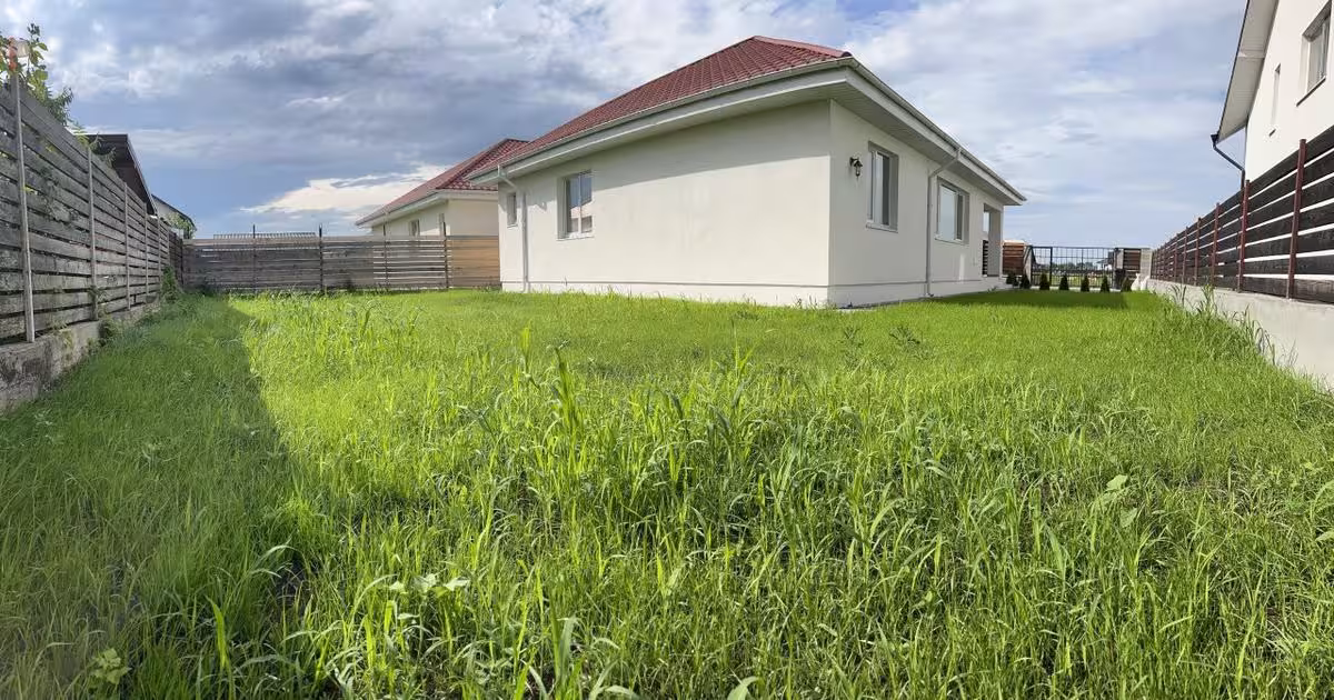 Casă individuală 115 mp cu 4 camere în Dârza