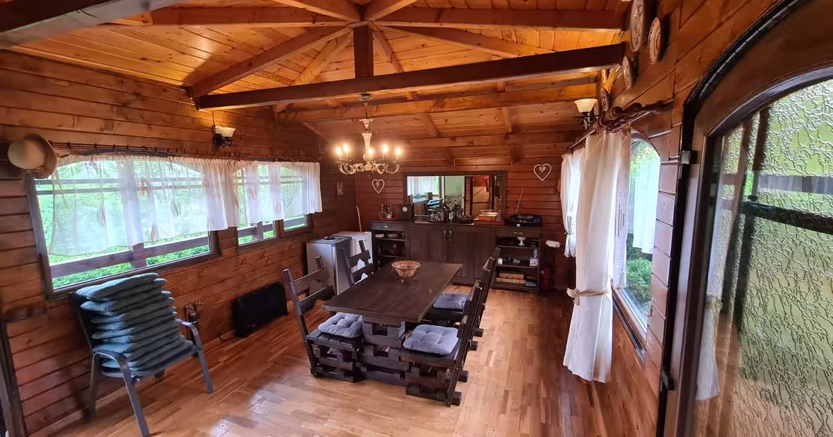 Casă individuală 352 mp cu 6 camere în zona Aurel Vlaicu, Deva