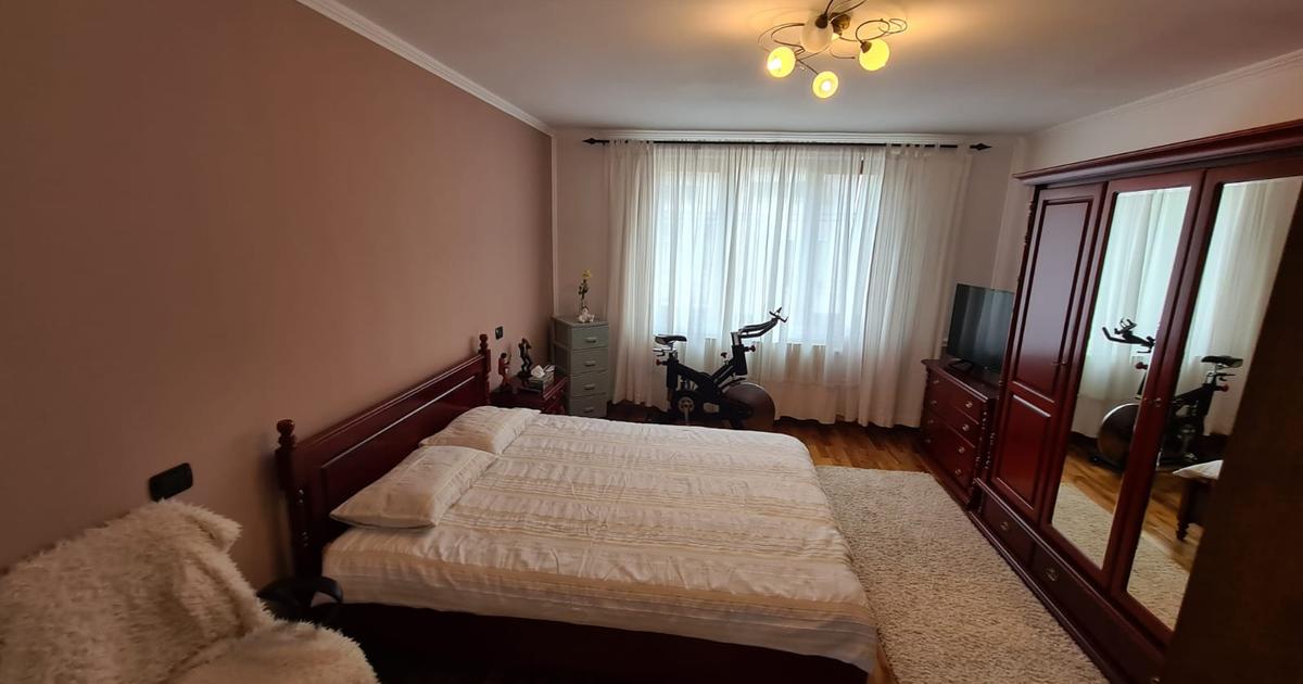 Casă individuală 352 mp cu 6 camere în zona Aurel Vlaicu, Deva