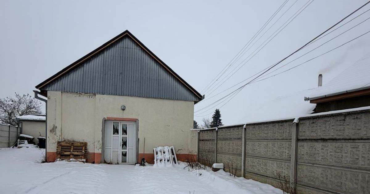 Casă individuală cu 5 camere în Diosig