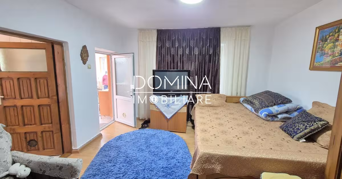 Casă individuală 75 mp cu 7 camere în Drăguțești