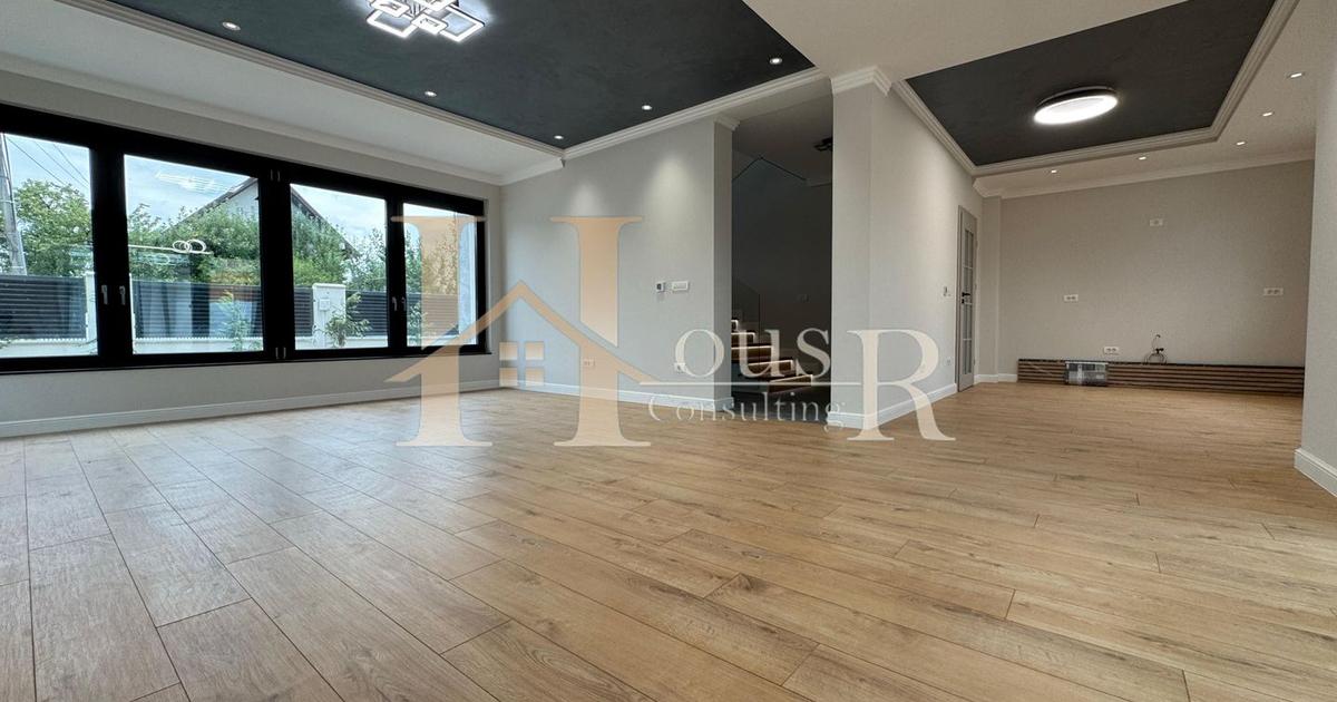 Casă individuală cu 5 camere în Dumbrăvița