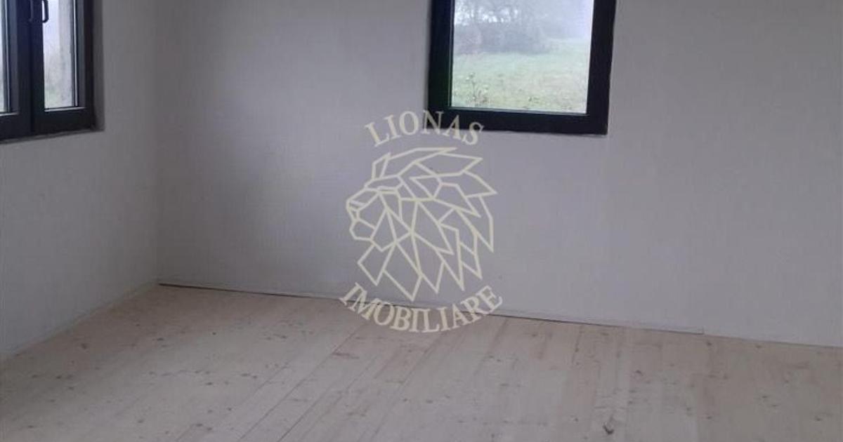 Casă individuală cu 3 camere în Dumitra