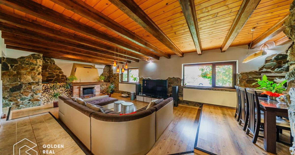 Casă individuală cu 4 camere în Fântânele