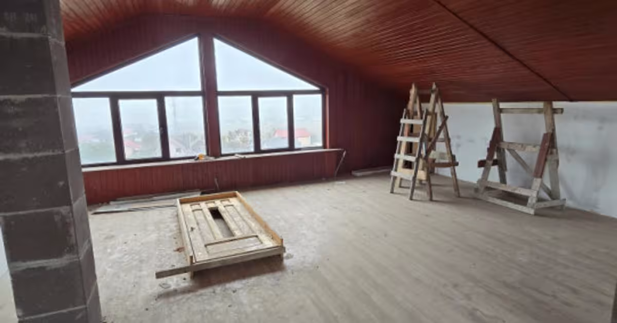 Casă individuală cu 8 camere în Fântânele (Hemeiuș)