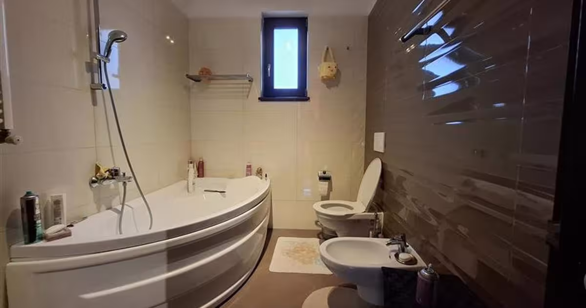 Casă individuală cu 6 camere în zona Central, Focșani