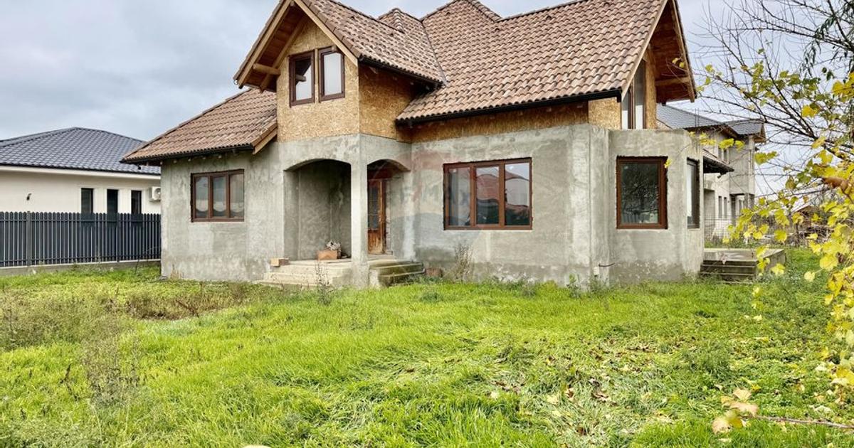 Casă individuală cu 7 camere în zona Est, Focșani