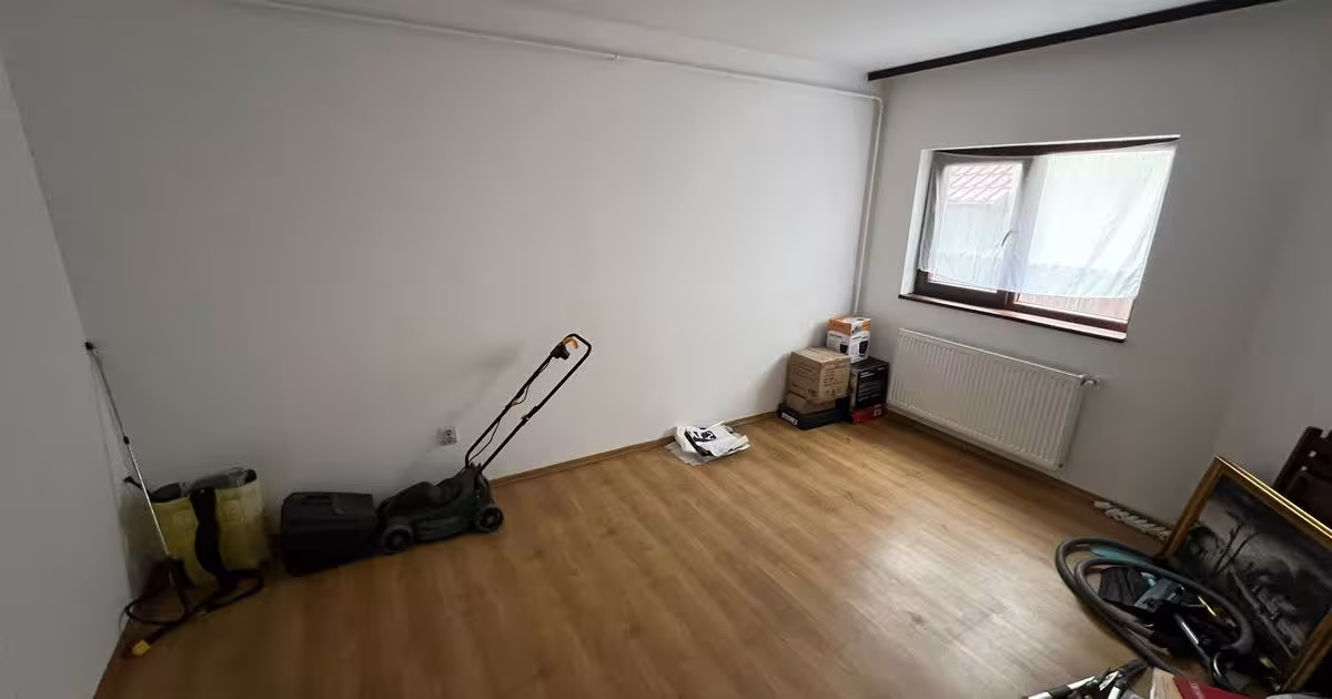 Casă individuală cu 4 camere în zona Obor, Focșani