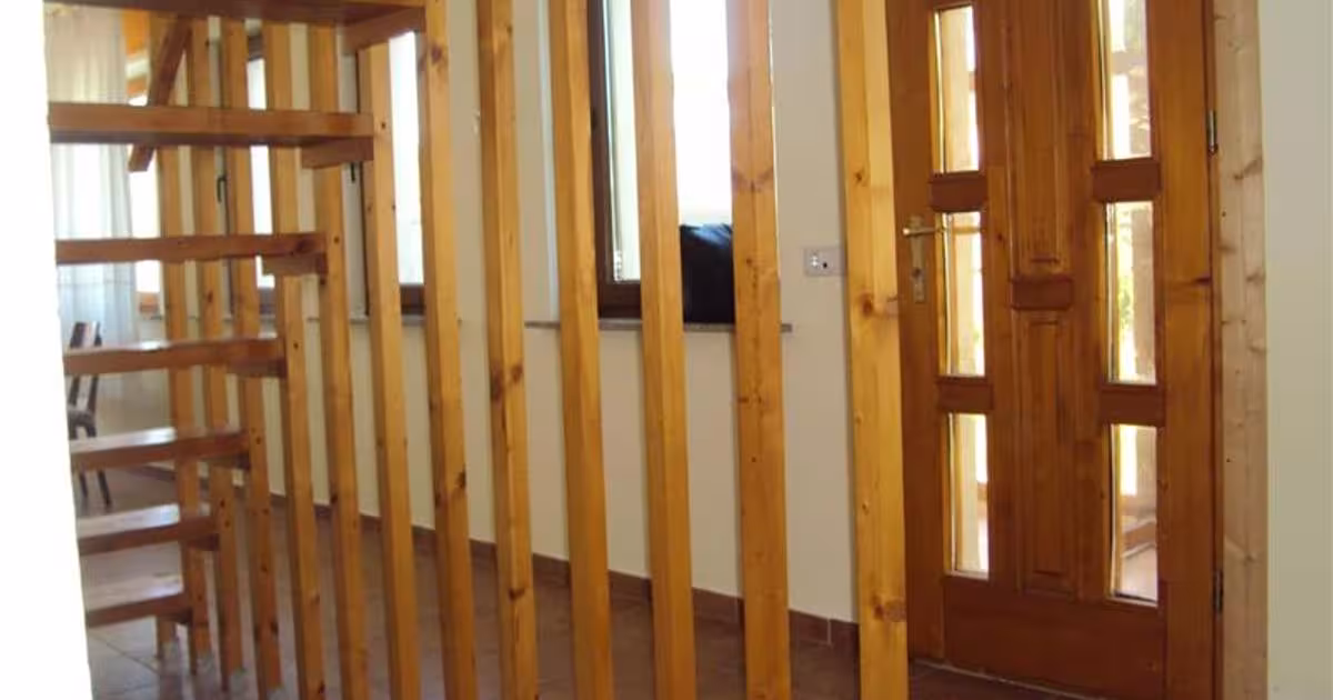 Casă individuală cu 5 camere în zona Vest, Focșani