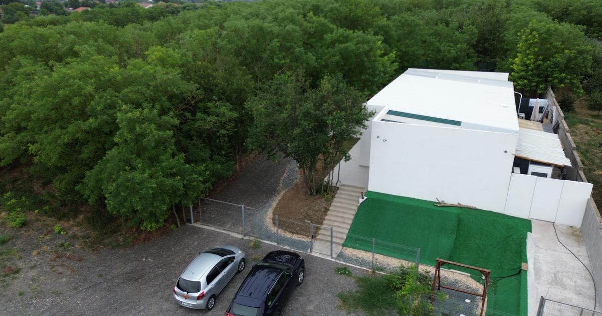 Casă individuală 150 mp cu 5 camere în Frumușani