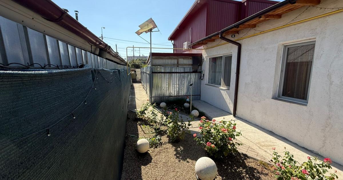 Casă individuală cu 3 camere în zona Bd. Coșbuc, Galați