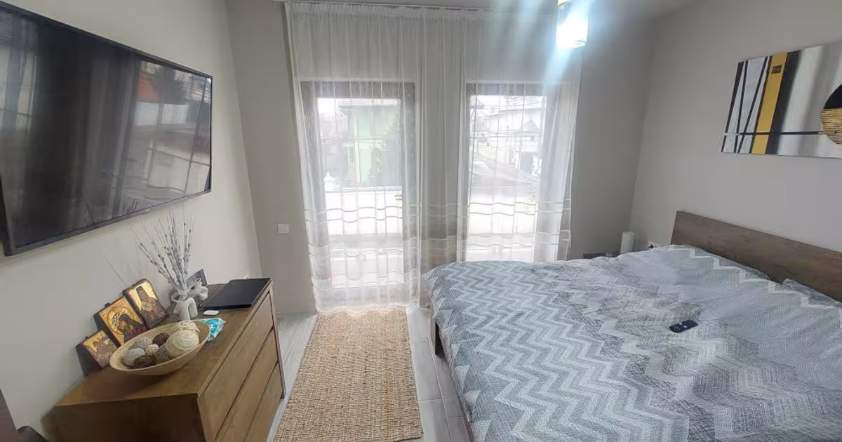 Casă individuală 210 mp cu 3 camere în zona Micro 17, Galați