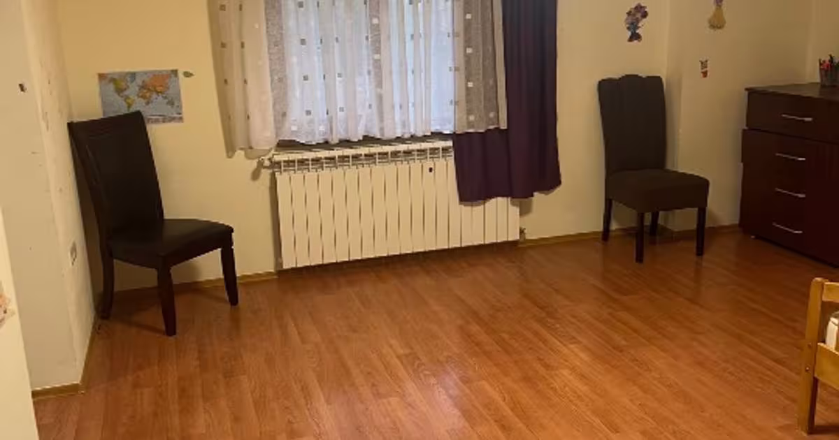 Casă individuală 235 mp cu 5 camere în zona Nord, Galați