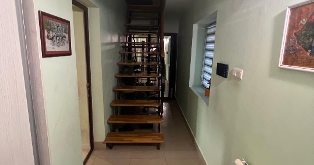 Casă individuală 235 mp cu 5 camere în zona Nord, Galați