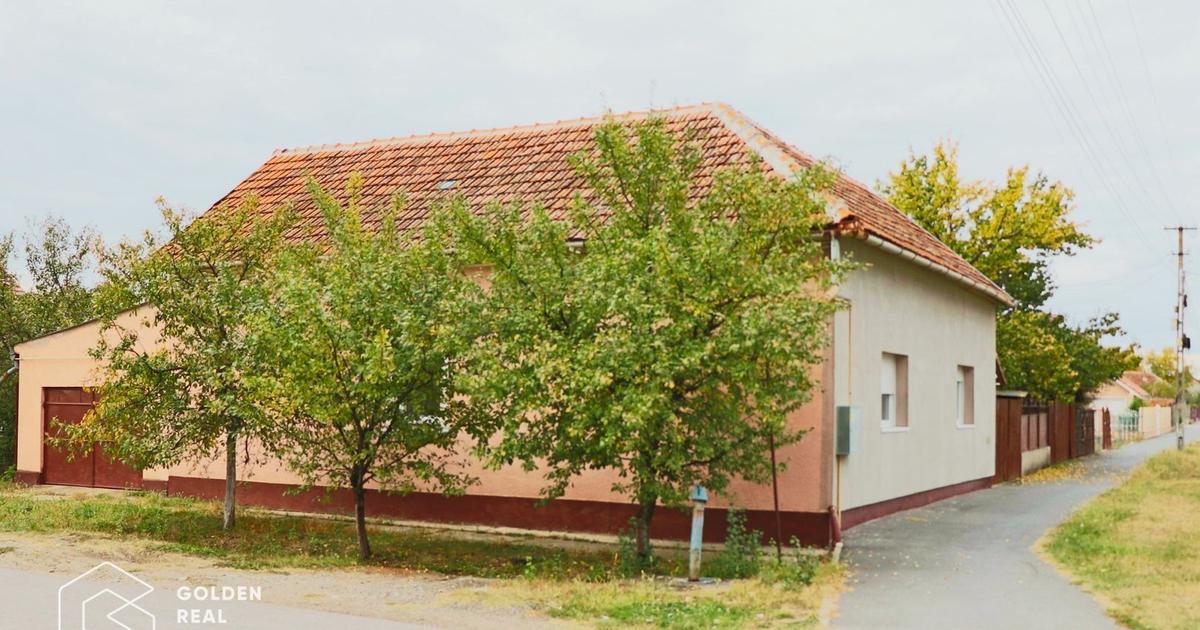 Casă individuală cu 3 camere în Galșa