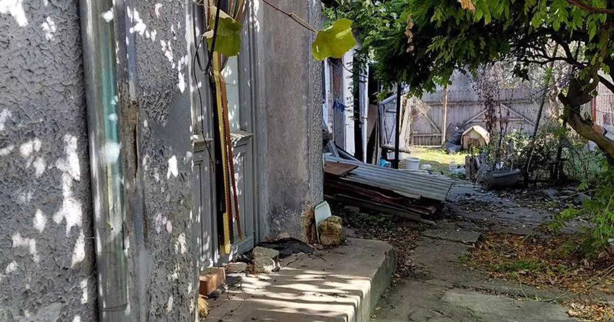 Casă individuală cu 3 camere în zona Central, Giurgiu