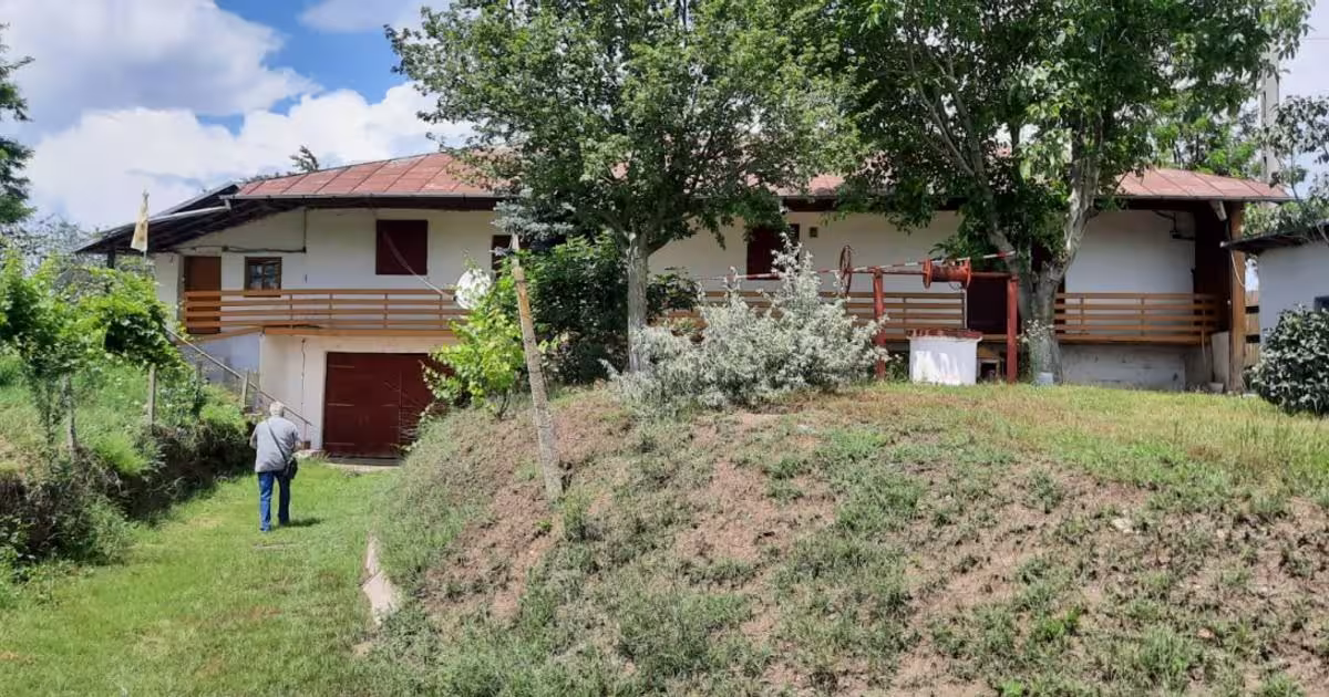 Casă individuală 448 mp cu 5 camere în Glodeanu Sărat