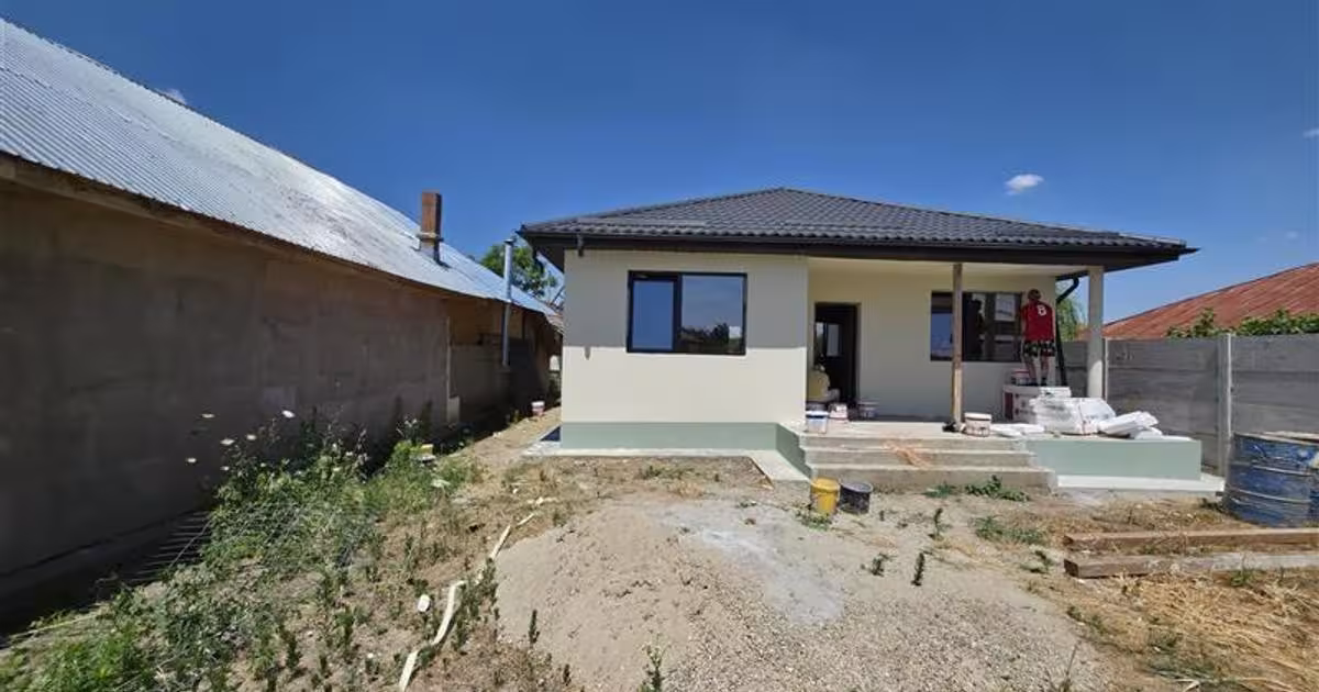 Casă individuală cu 3 camere în Gostinari