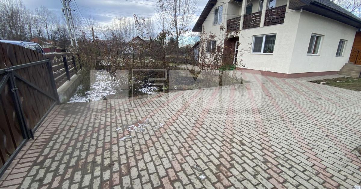 Casă individuală cu 5 camere în Grămești