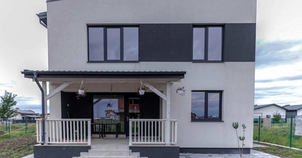 Casă individuală 183 mp cu 5 camere în Gulia