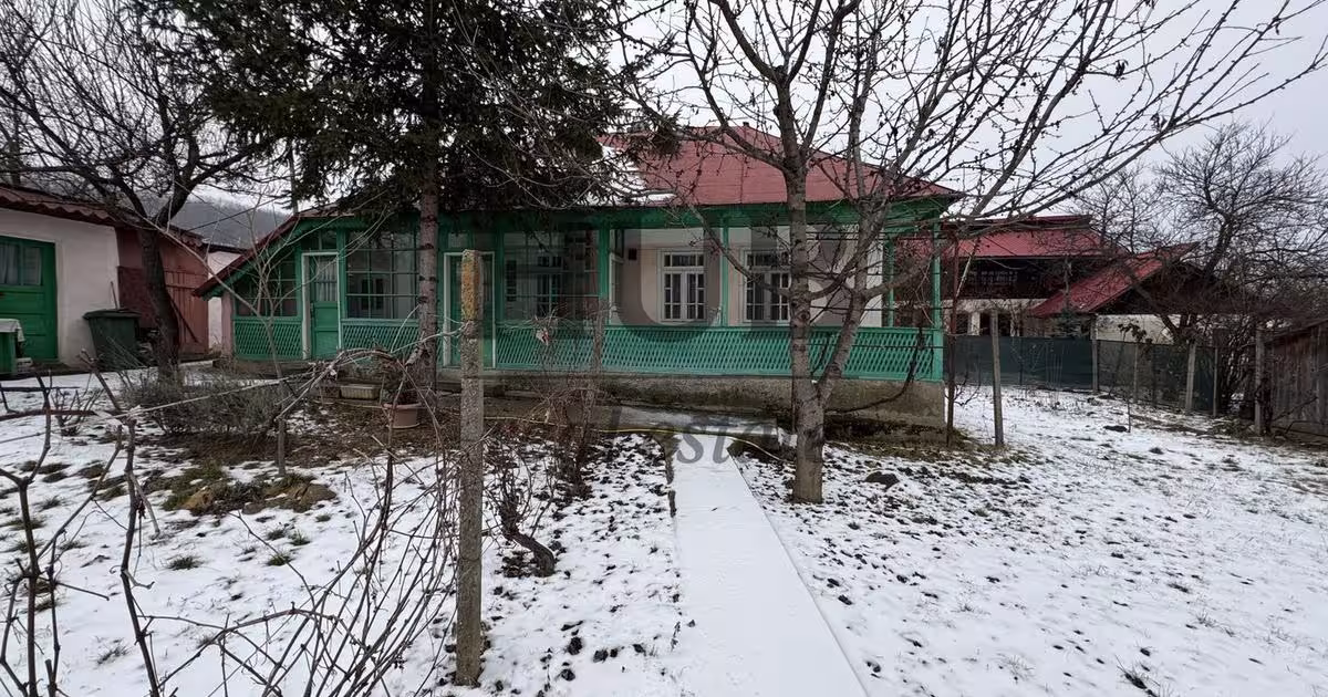 Casă individuală cu 2 camere în Hemeiuș