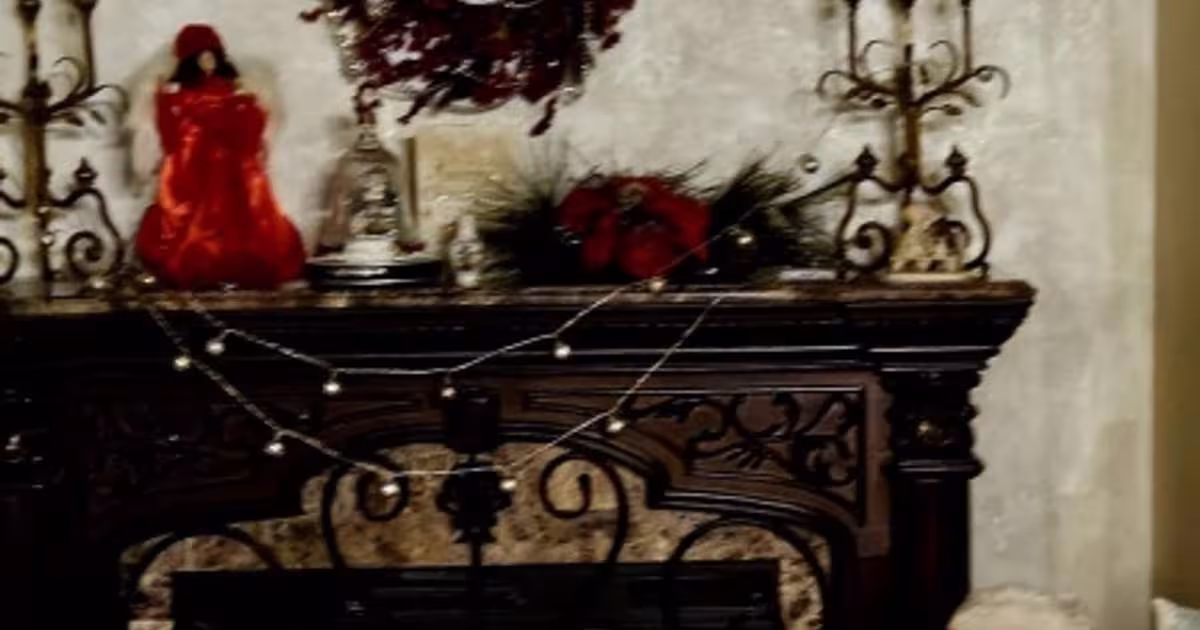 Casă individuală 250 mp cu 5 camere în Hetiur