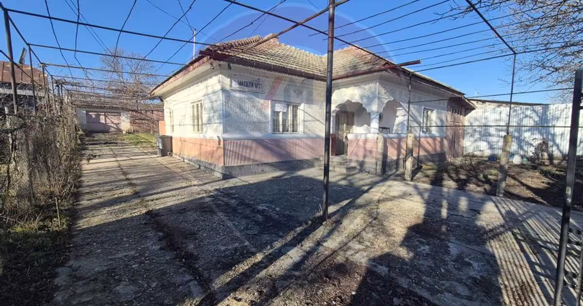 Casă individuală cu 4 camere în Horgești