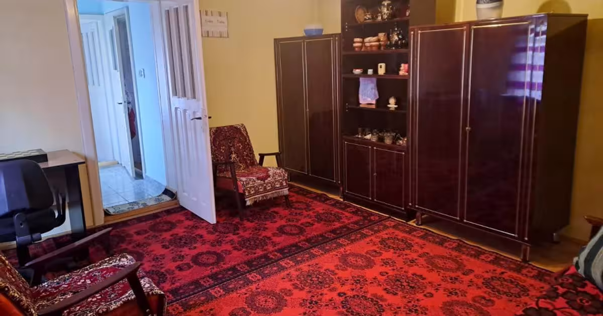 Casă individuală 196 mp cu 5 camere în zona Est, Hunedoara