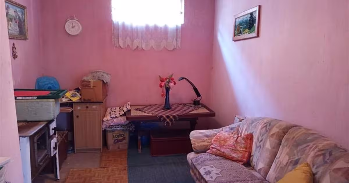 Casă individuală cu 5 camere în Iam