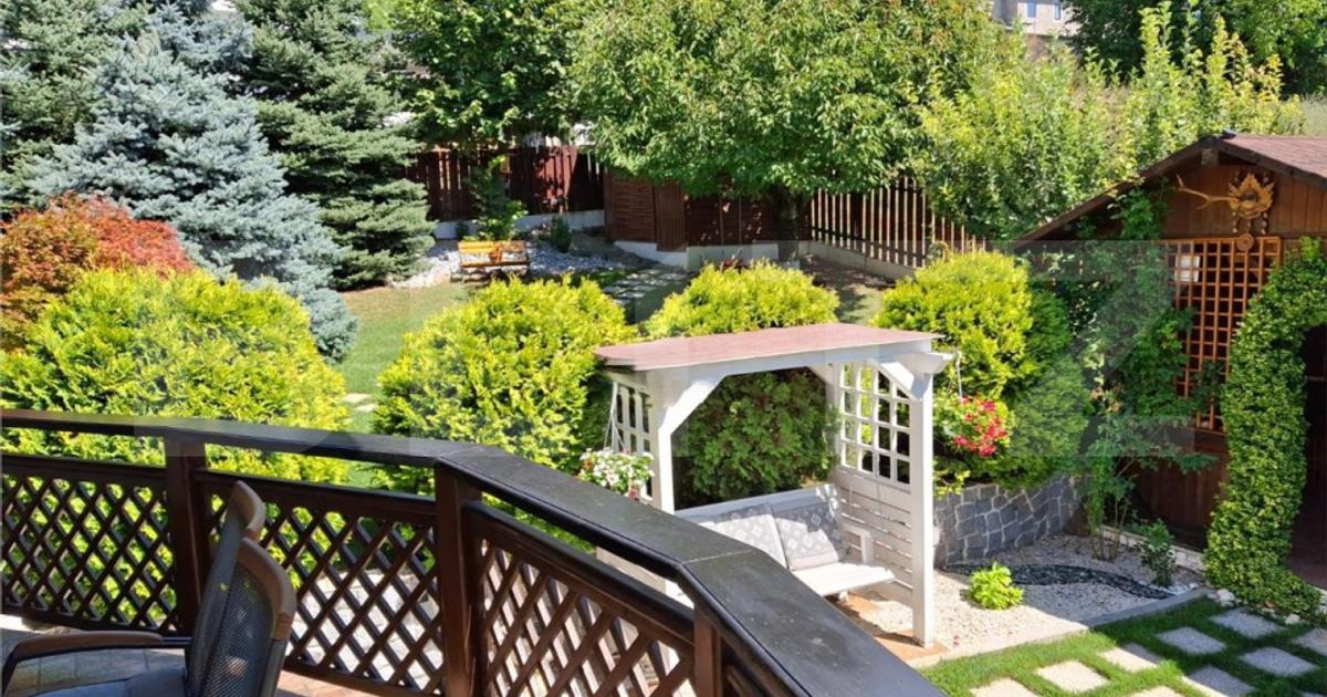 Casă individuală 240 mp cu 7 camere în zona Bucium, Iași